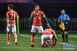 中超联赛恒大富力(恒大对富力足球比赛视频)