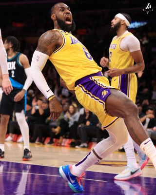nba总决赛湖人vs热火g2录像回放(nba总决赛湖人vs热火g2录像回放在哪看)