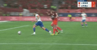 足球爆炸视频(足球爆炸会伤人吗)