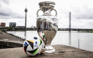 欧洲杯2024在哪里(欧洲杯2024在哪里看直播的)，欧洲杯2024举办地及直播观看地点揭晓，欧洲杯2024举办地及直播观看地点揭晓，赛事盛宴即将开启！