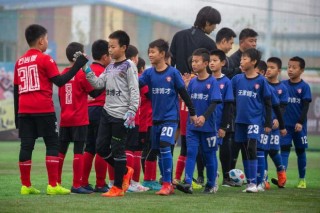 今日天津足球比赛(今日天津足球比赛价格)