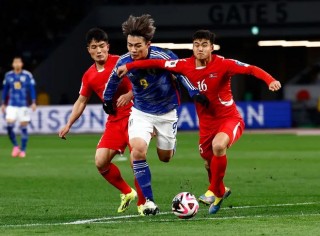 日本足球韩国(日本韩国足球排名)