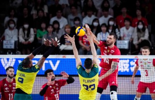 巴西日本即时比分(巴西vs日本足球11比0)