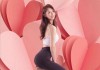 足球黑丝美女(足球美女壁纸高清全屏)