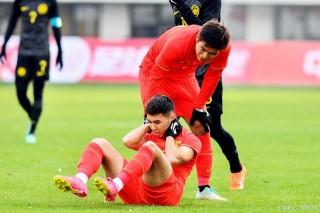 足球比赛最强人(足球历史更佳11人)