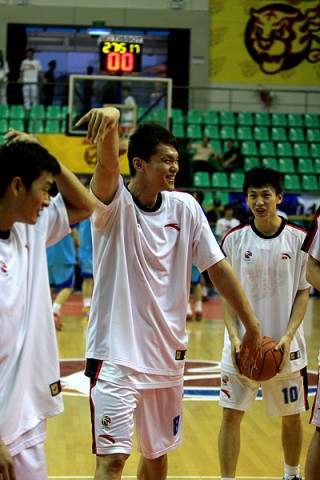 2011广东vs新疆(2011广东对新疆总决赛)