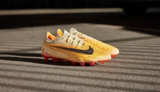 nike足球鞋小(nike全系列足球鞋介绍)