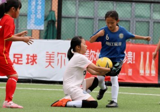 宁波青少年足球培训(宁波青少年足球俱乐部)