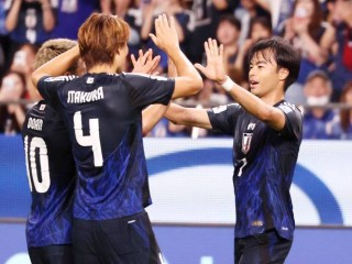 中日足球交锋(中日足球交锋记录和比分)