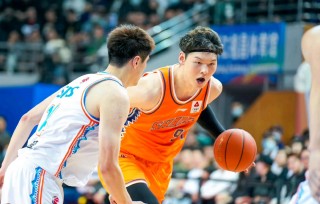 北京vs新疆录像(新疆到北京的飞机票多少钱)
