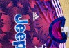 足球紫色球衣(足球紫色球衣代表什么)