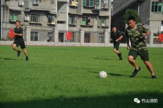 武警足球比赛(武警对打实战视频)