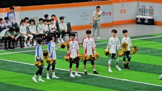 足球训练表演(足球训练准备活动视频)