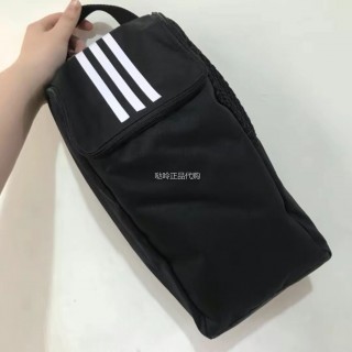 阿迪达斯足球包(阿迪达斯足球套装)