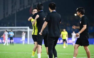 足球比赛采访问题(足球比赛采访问题及答案)