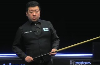 吕昊天vs罗伯逊(吕昊天斯诺克比赛视频)