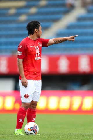 四川安纳普尔纳足球队(四川安娜普尔纳足球俱乐部微博)