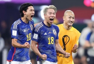 关于日本人评价亚洲足球排名的信息