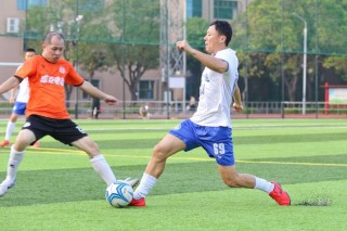 广东宏运足球(广东宏远 足球队)