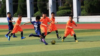 小学生足球比赛总结(小学生足球比赛总结范文)