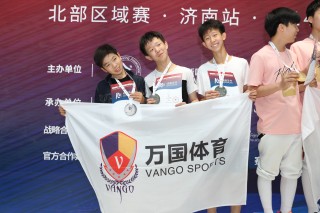 万国足球俱乐部(万国球星俱乐部学费)