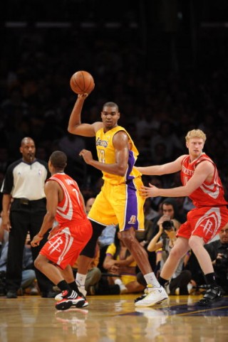 2009nba火箭vs湖人(2009nba火箭湖人半决赛)