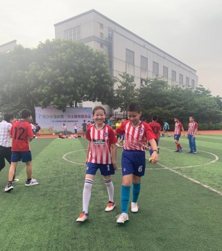 关于足球的活动(关于足球的活动方案)