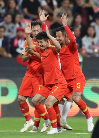中国和菲律宾足球(中国和菲律宾足球比赛什么时候开始)