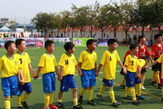 沈阳小学足球比赛视频(2034杯小学生足球大会辽宁)