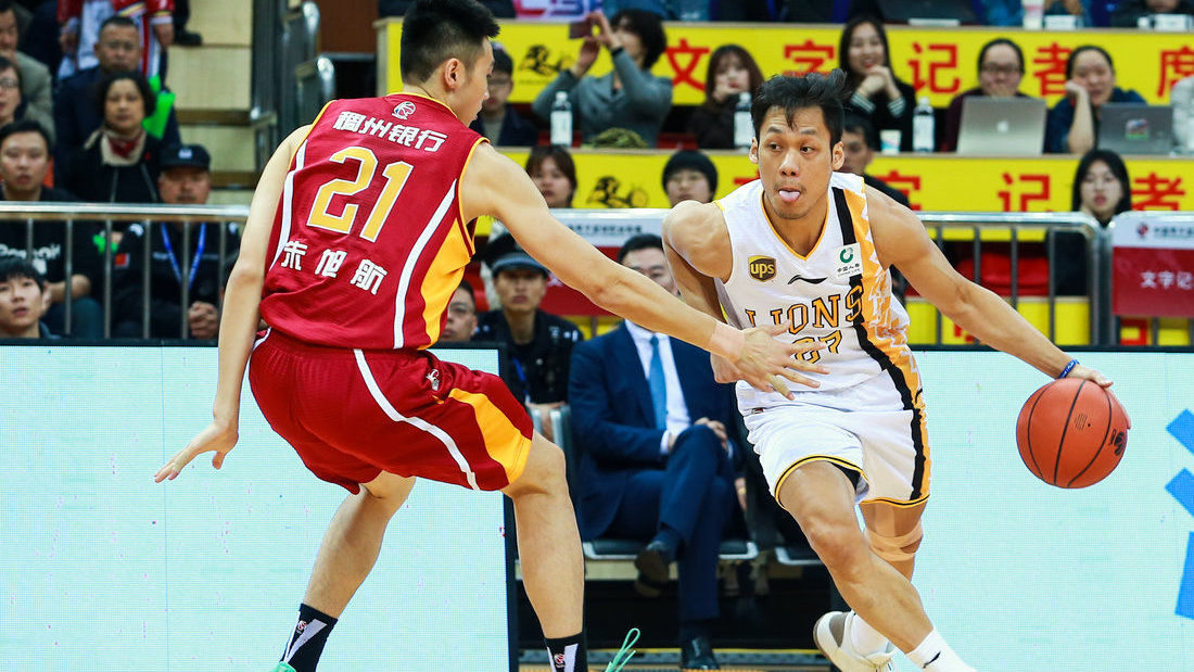 广夏vs深圳(广夏对广东蓝球直播现场)，广夏队与深圳队篮球对决现场直播  第2张