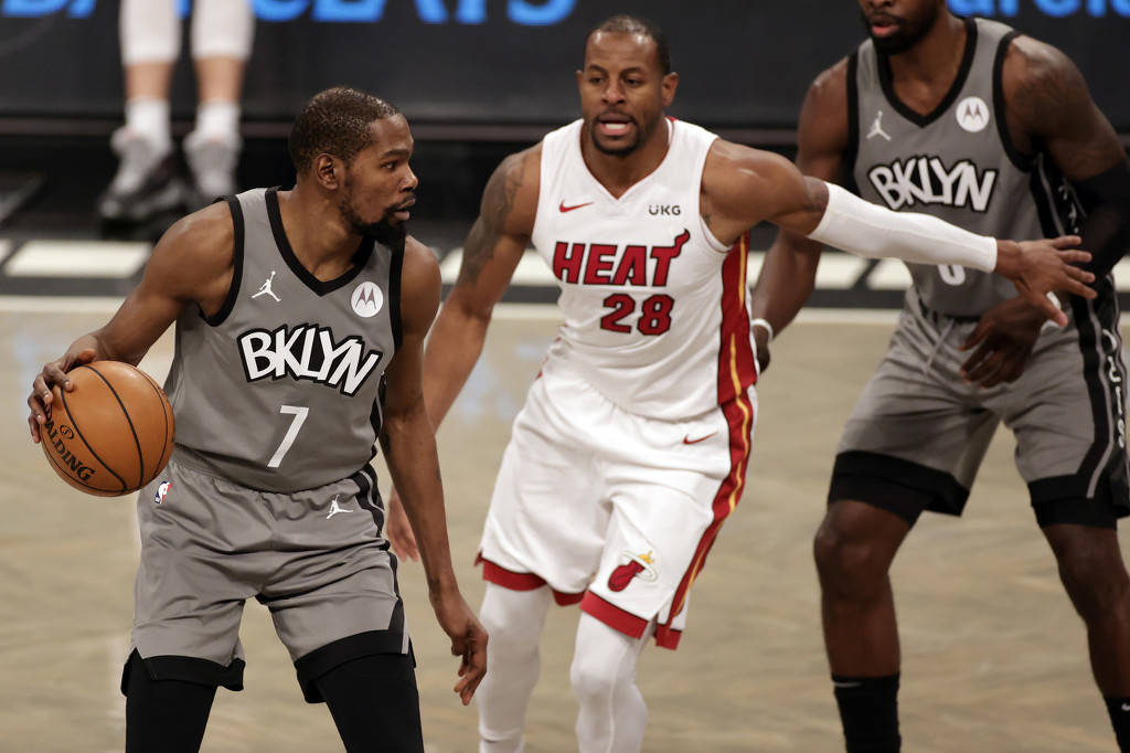 篮网vs热火回放直播(NBA回放高清无插件软件)  第1张