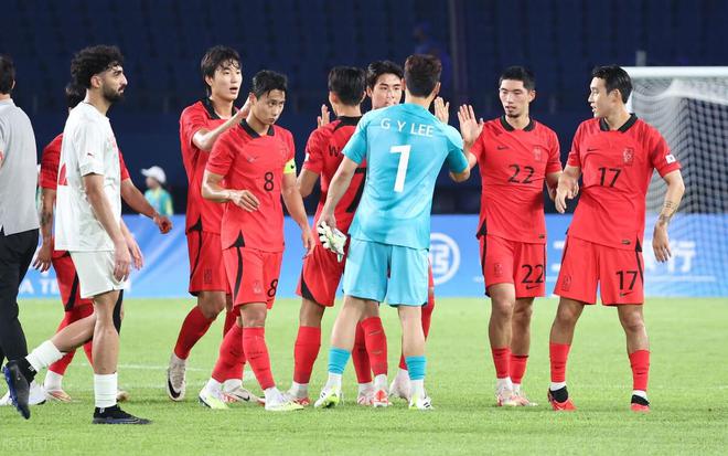 国足vs韩国赛后采访(国足U19胜韩国就夺冠)  第1张