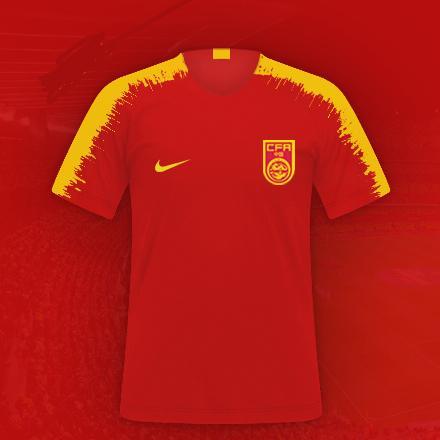 中国足球队服图片(中国足球队服图片大全集)  第2张