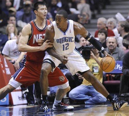 nba河升镇vs姚明(姚明对战河升镇是在哪一场比赛)  第2张