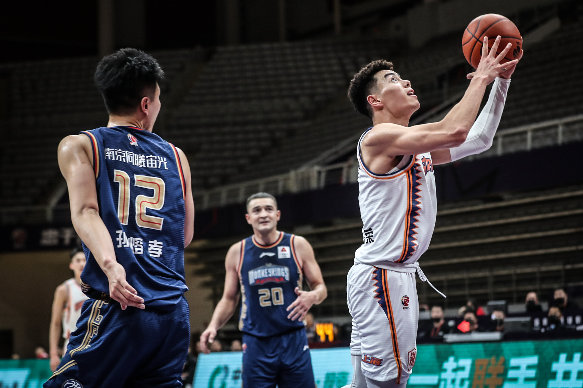 2019cba上海vs(2019cba上海男篮赛程)  第2张