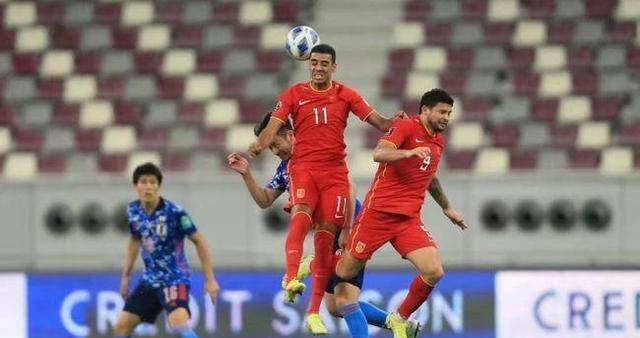 国足vs伊拉克战绩(国足vs伊拉克世预赛回放)  第1张