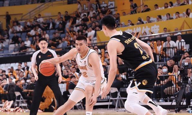 广东宏远vs深圳集锦(广东宏远赛程表20192020)  第1张