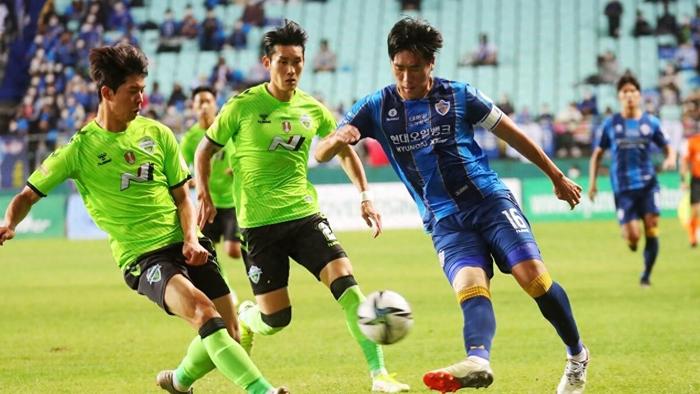 权健vs全北vs录像(天津权健vs全北现代集锦)  第2张