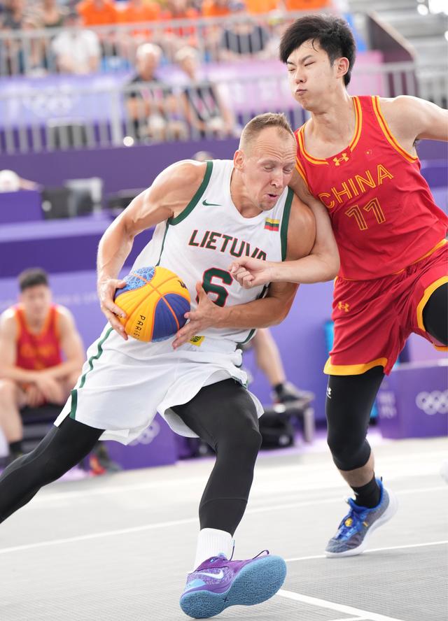 立陶宛VS意大利篮球(2014女排世锦赛中国vs意大利)  第2张