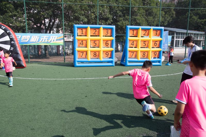 广州市足球培训学校(广州市足球培训学校排名)  第1张