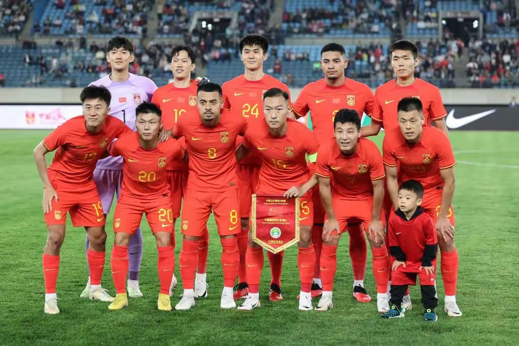 中国足球有哪些比赛(中国足球有哪些比赛场地)  第1张