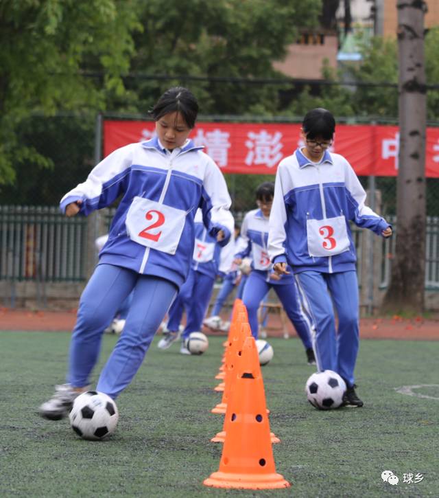 足球火许政的简单介绍  第1张