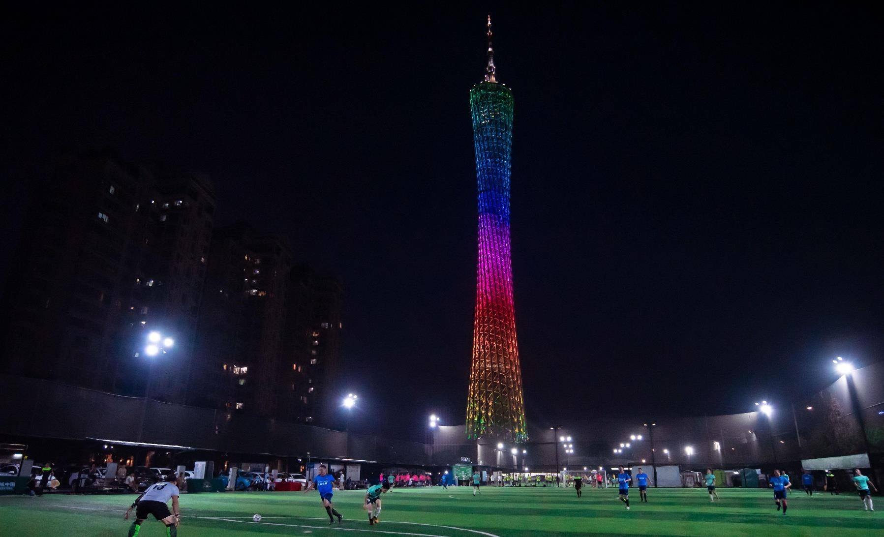 足球没落地(足球过线没落地算进)  第2张