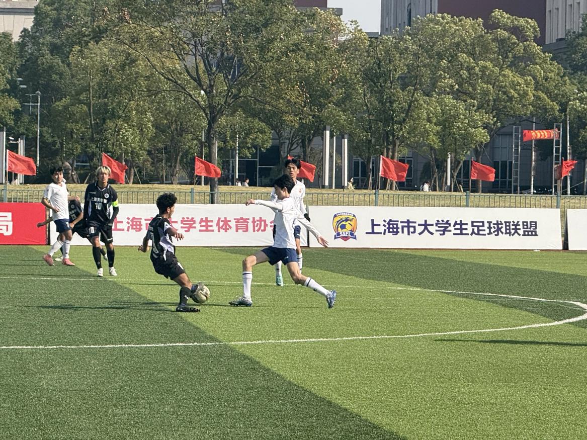 上海青少年足球学校(上海青少年足球学校校长都有谁)  第2张