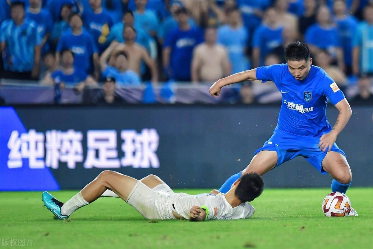 足球场冤案(足球场门事件)  第1张