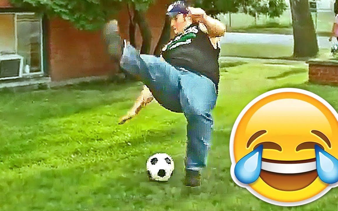 足球场上的搞笑(足球场上的搞笑时刻)  第1张