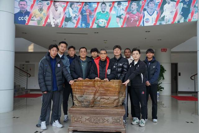 根宝足球俱乐部(根宝足球训练基地)  第1张