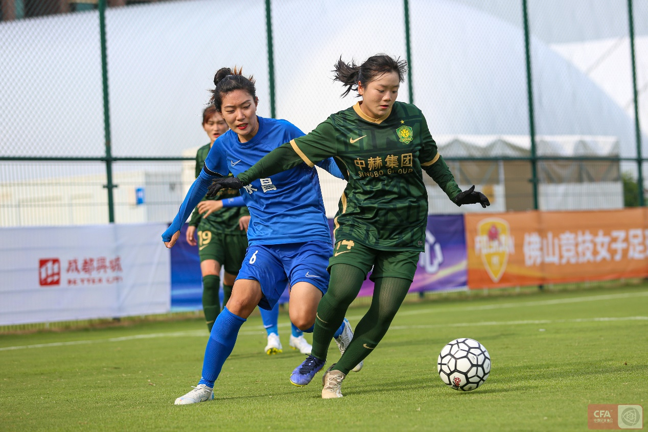 女子足球训练(女子足球训练计划)  第2张
