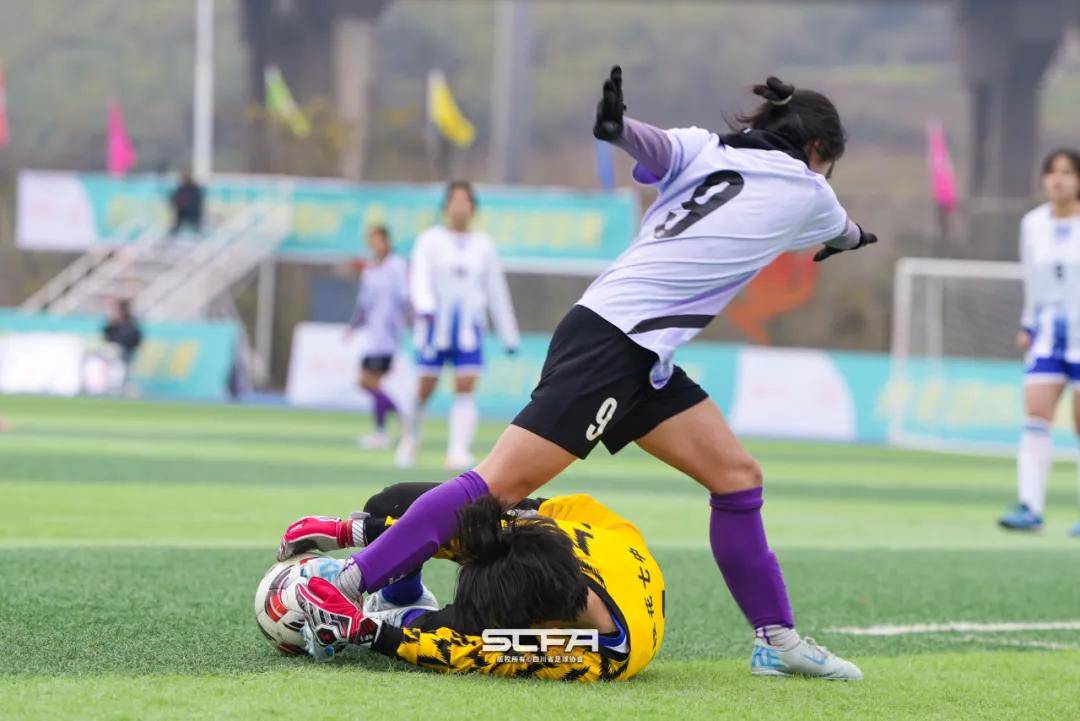 足球四川女足(四川女子足球队)  第2张