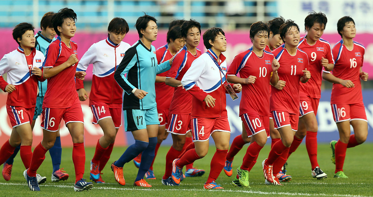 韩国vs日本足球(韩国vs日本足球交手记录)  第2张